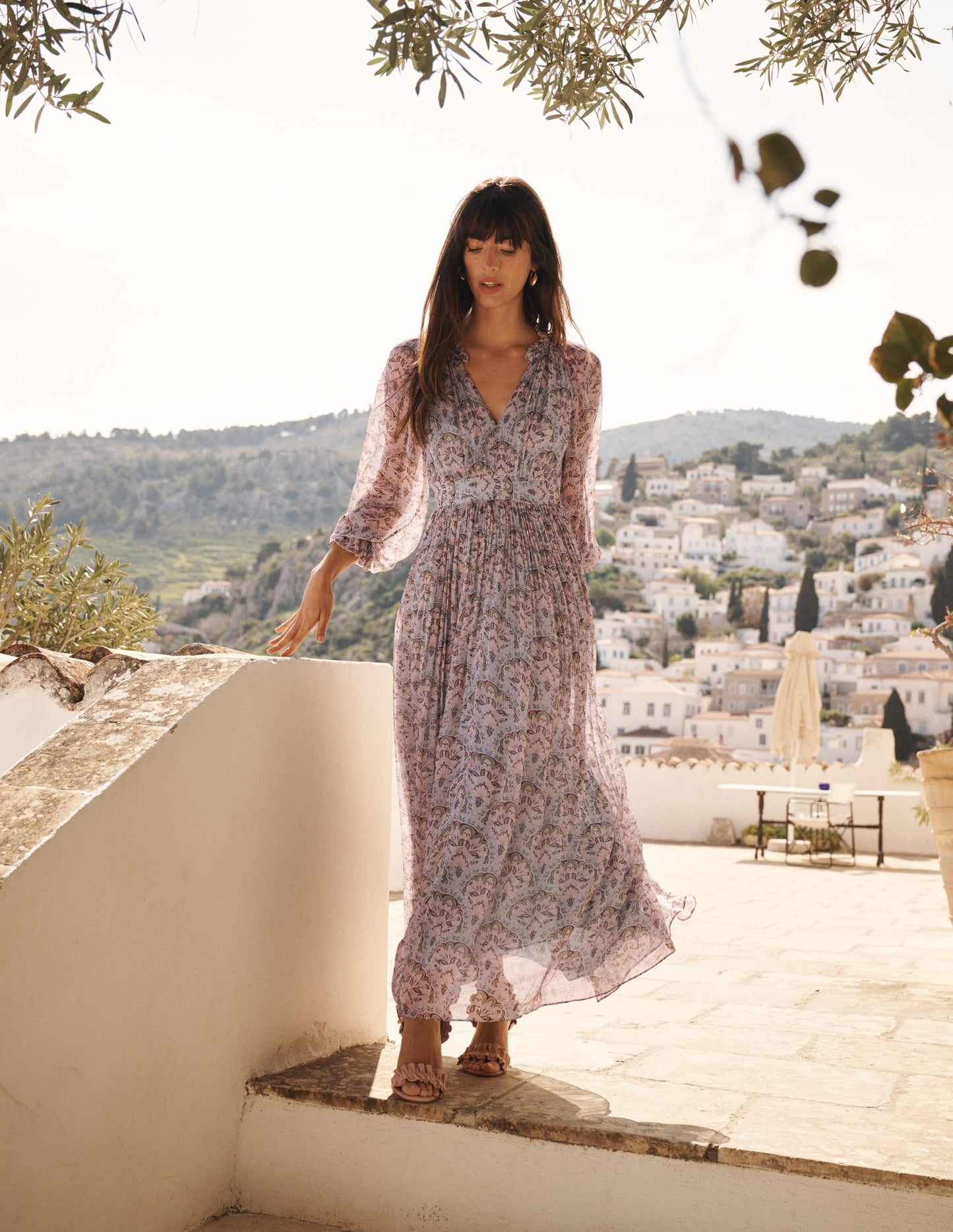 Romantic Ruffle Neck Dress-Multi Paradise Gardens