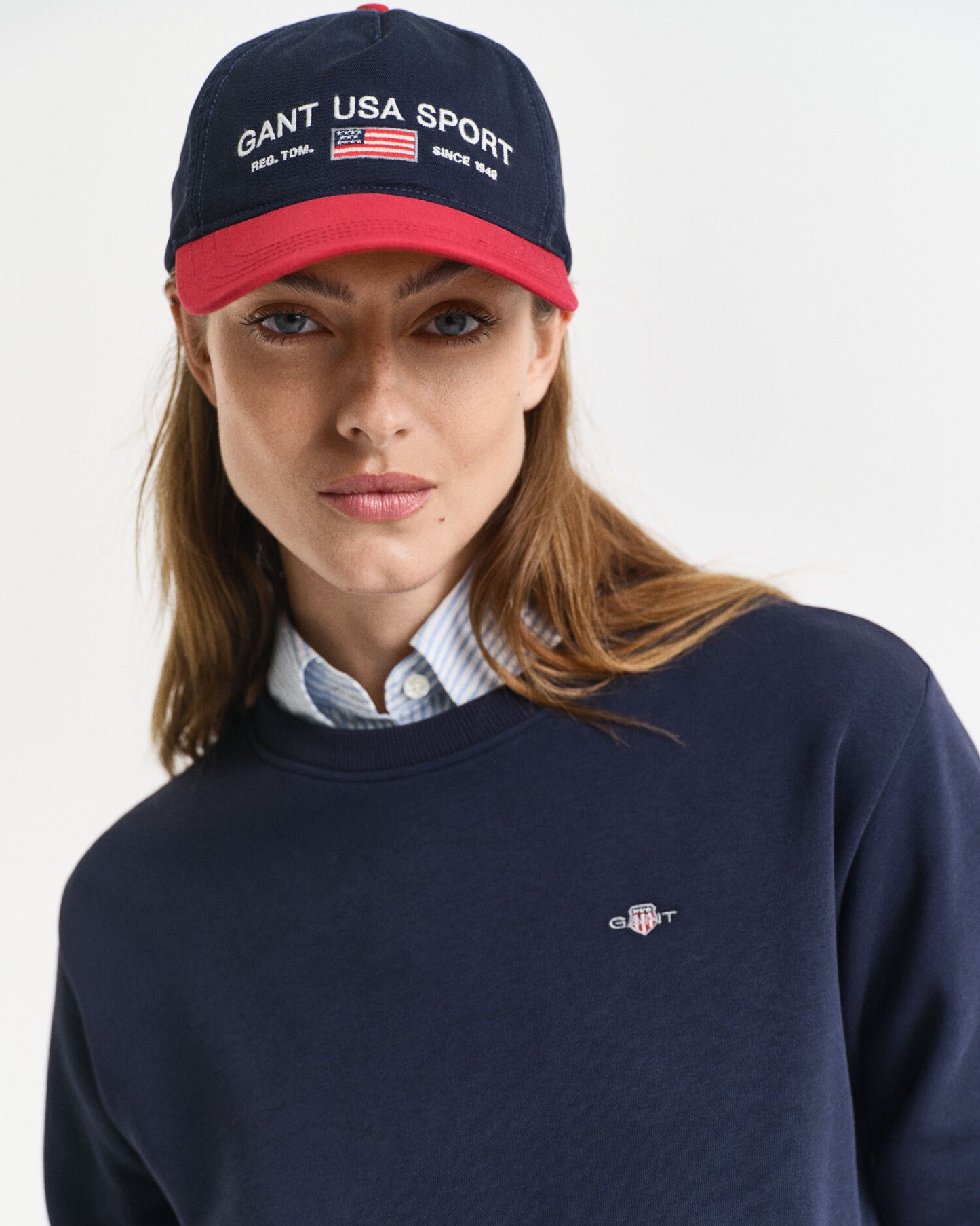 Shield Crew Neck Sweatkleid