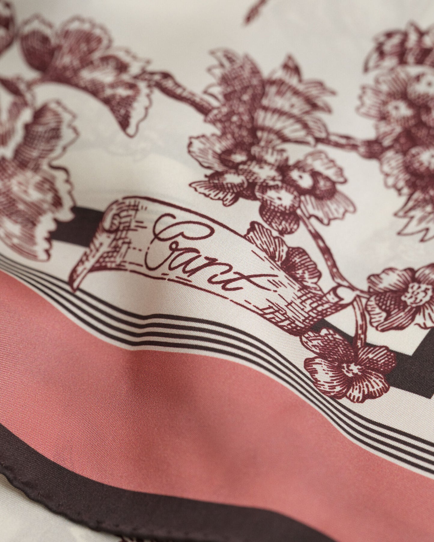 Foulard en soie imprimé arbres