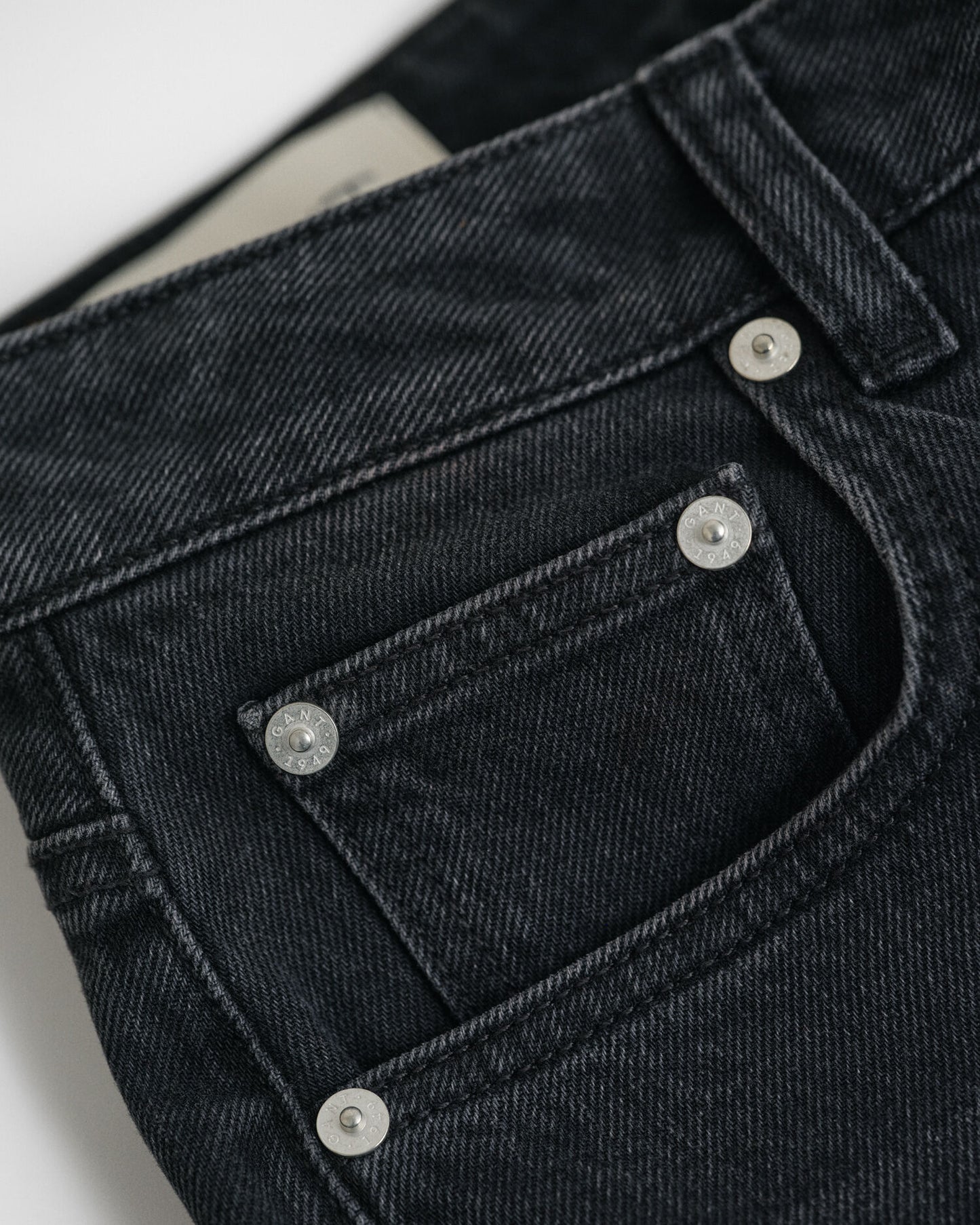 Jean cropped coupe droite extensible