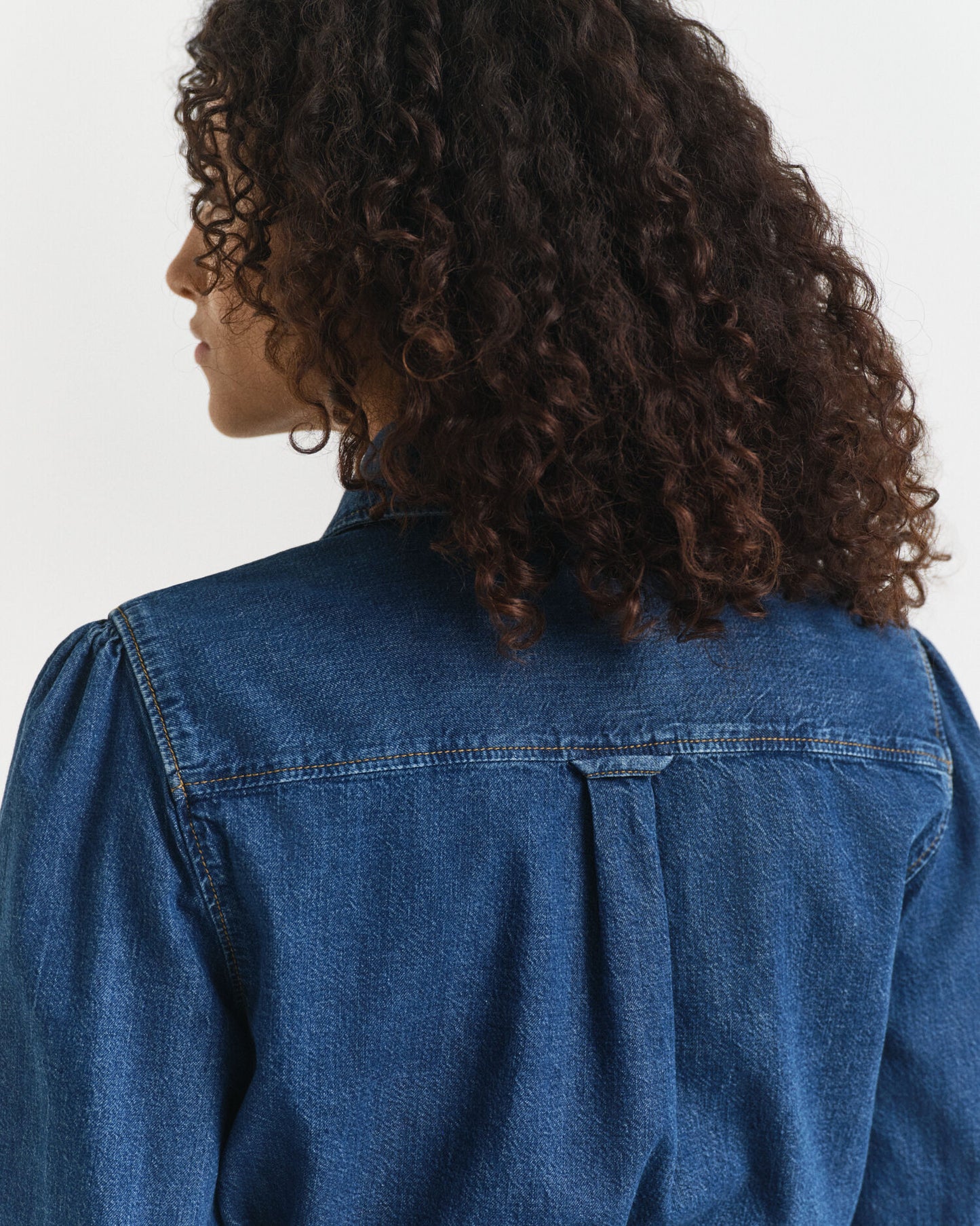 Robe en jean à manches bouffantes