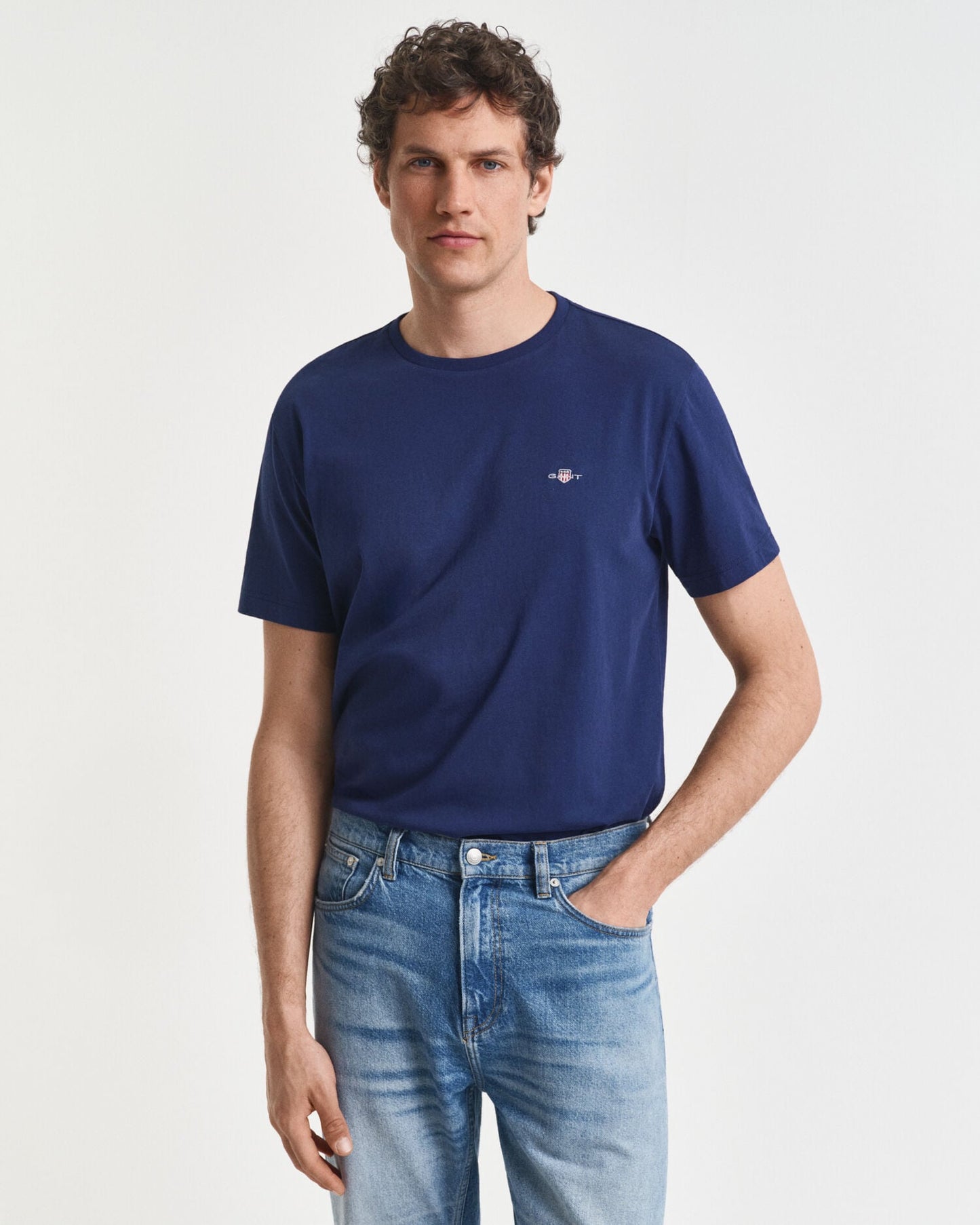 T-shirt écusson coupe droite