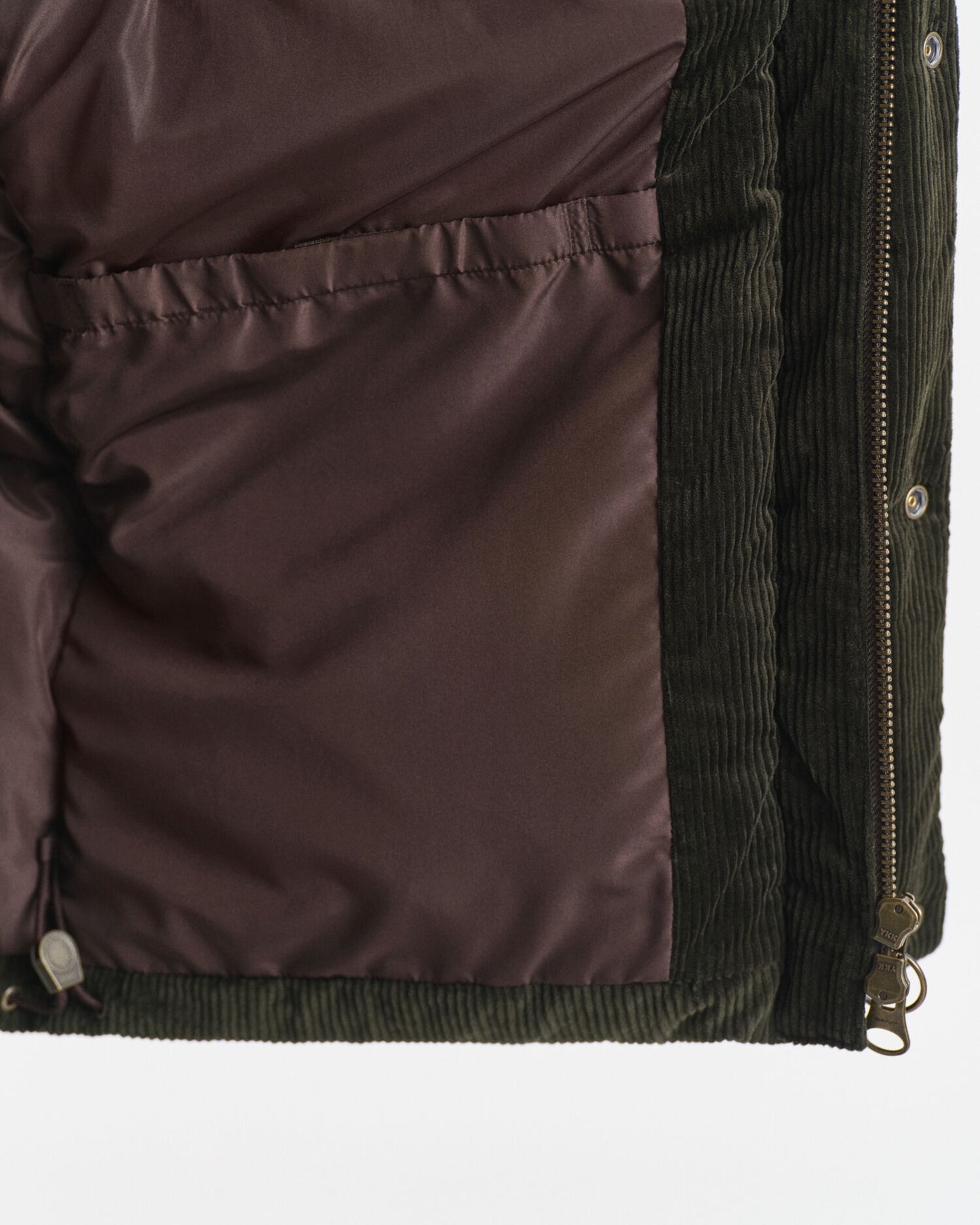Daunenpufferjacke aus Cord