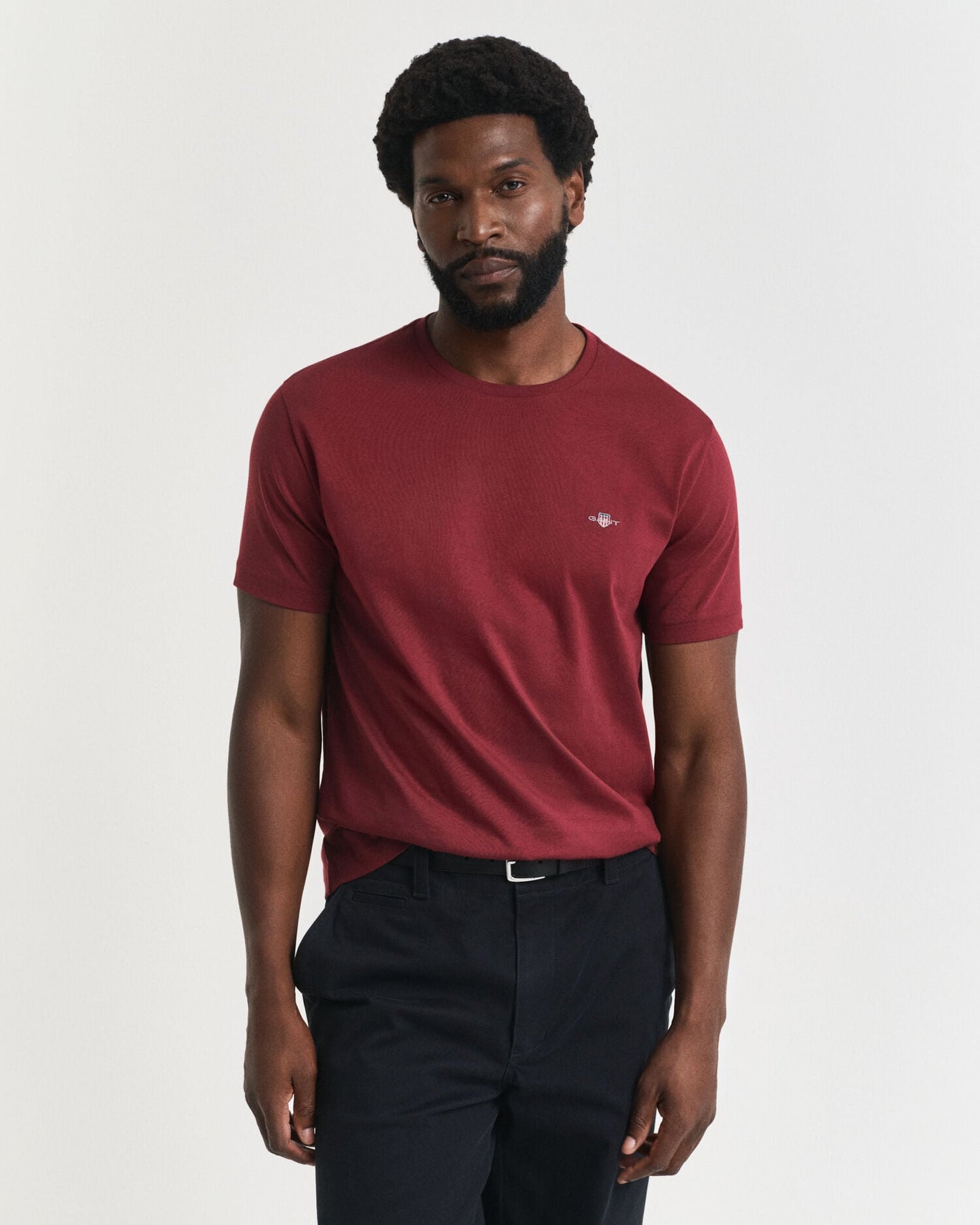 T-shirt écusson coupe droite