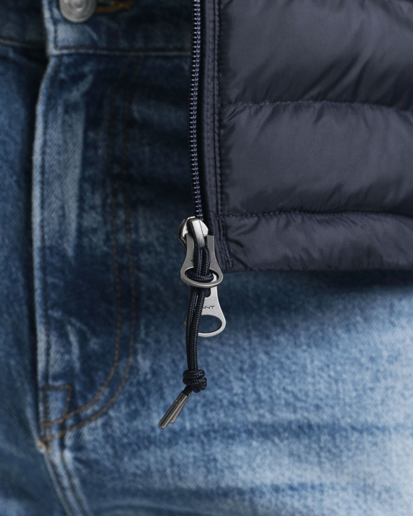 Veste en tissus mélangés