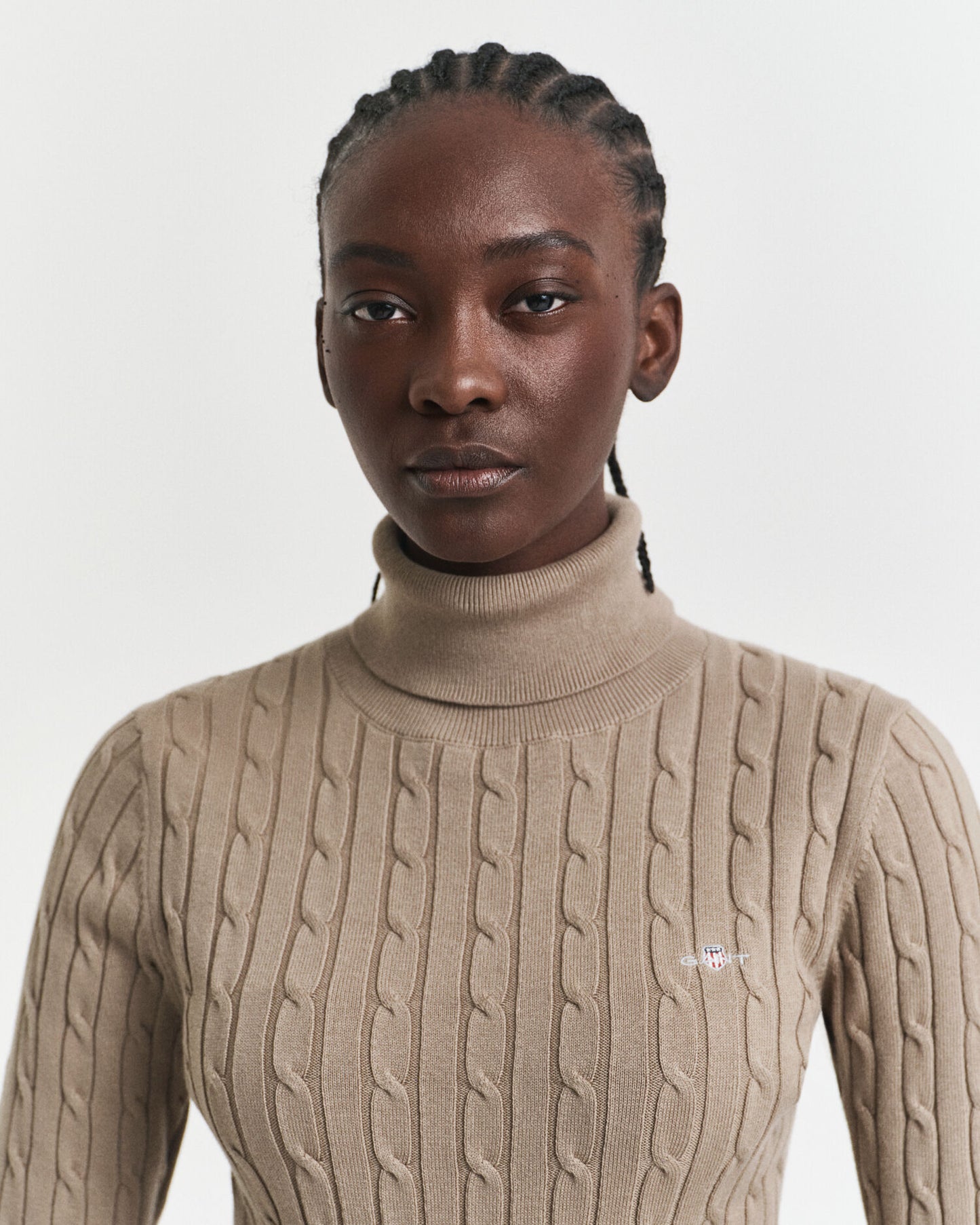 Pull à col roulé en maille torsadée de coton extensible