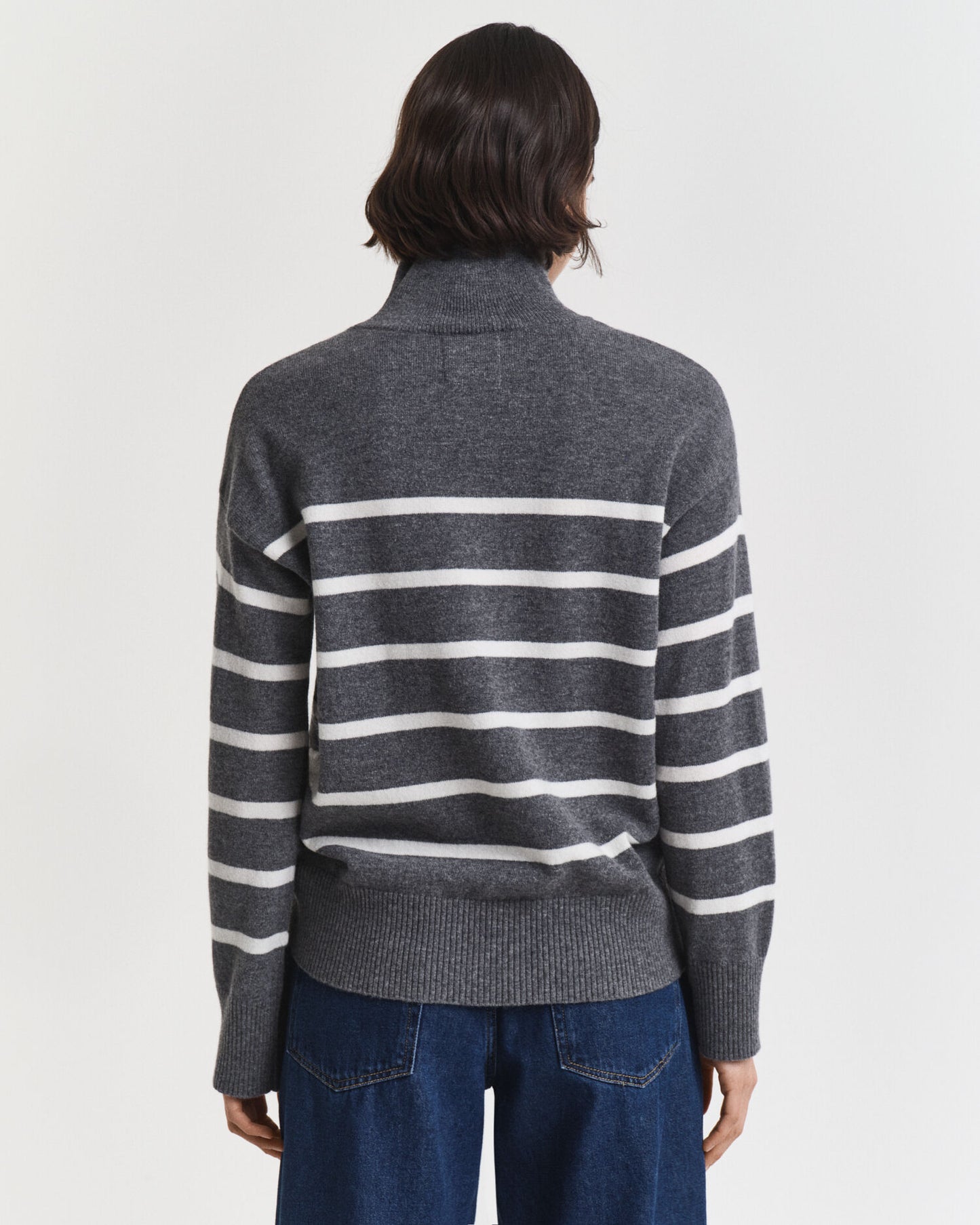 Pull col roulé en lambswool superfine à rayures