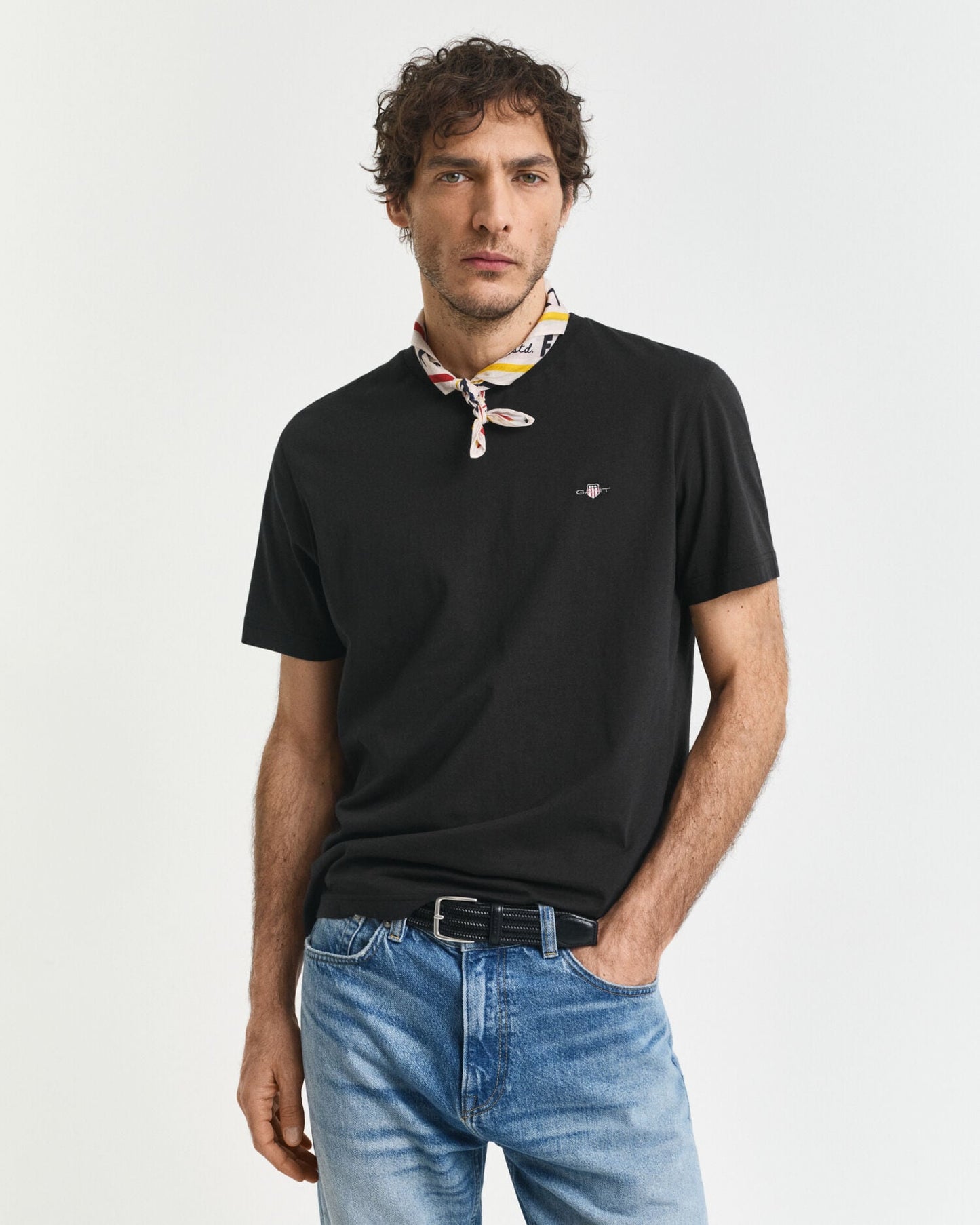 T-shirt écusson coupe droite